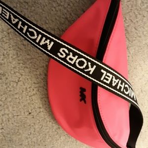 Michael Kors bag (pink)